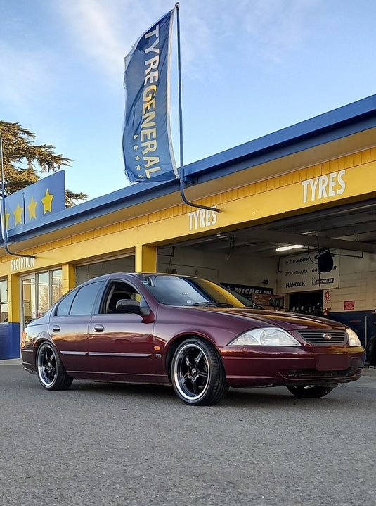 FORD FALCON Ford Falcon AU (2000) on BGW Rampage
