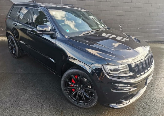 JEEP GRAND CHEROKEE Jeep Grand Cherokee SRT on BGW Black Widow