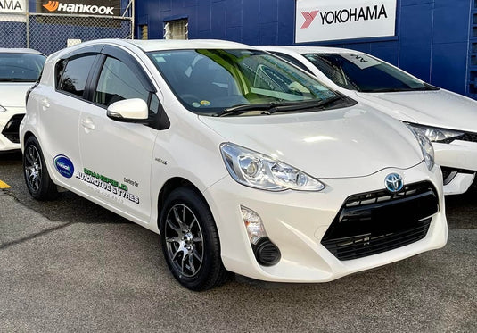 TOYOTA AQUA Toyota Aqua (2017) on BGW Ratchet