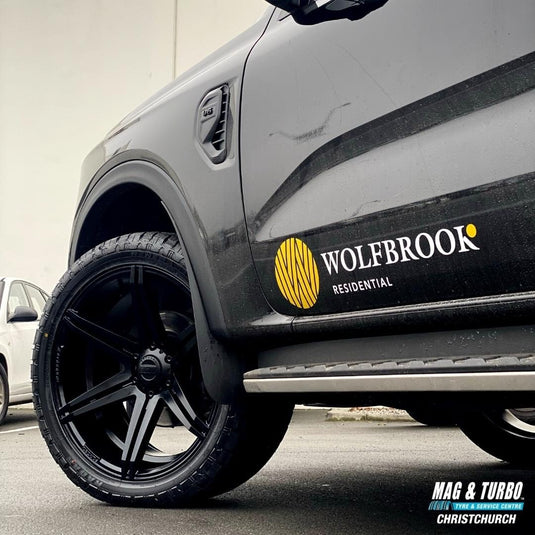 FORD RANGER Ford Ranger MY23 (2022) on 22 inch BGW Tempest