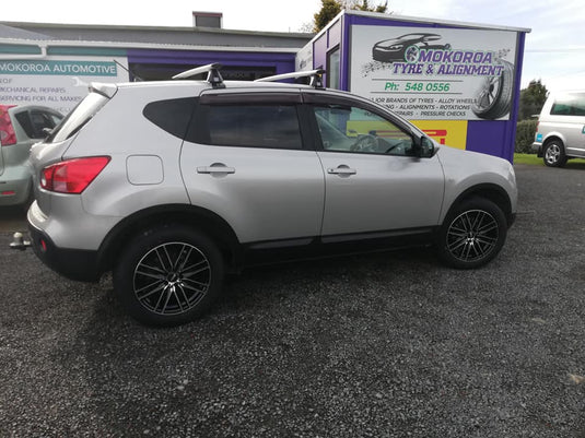 NISSAN QASHQAI / DUALIS Nissan Dualis on BGW Maze
