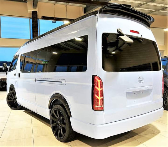 TOYOTA HIACE VAN Toyota HiAce on 20