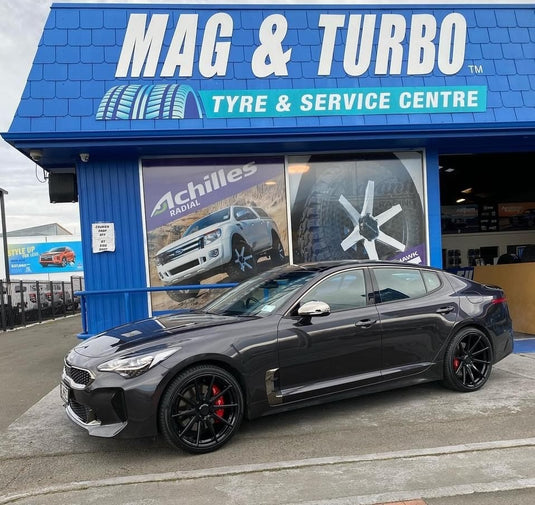 KIA STINGER Kia Stinger on Covert CV2