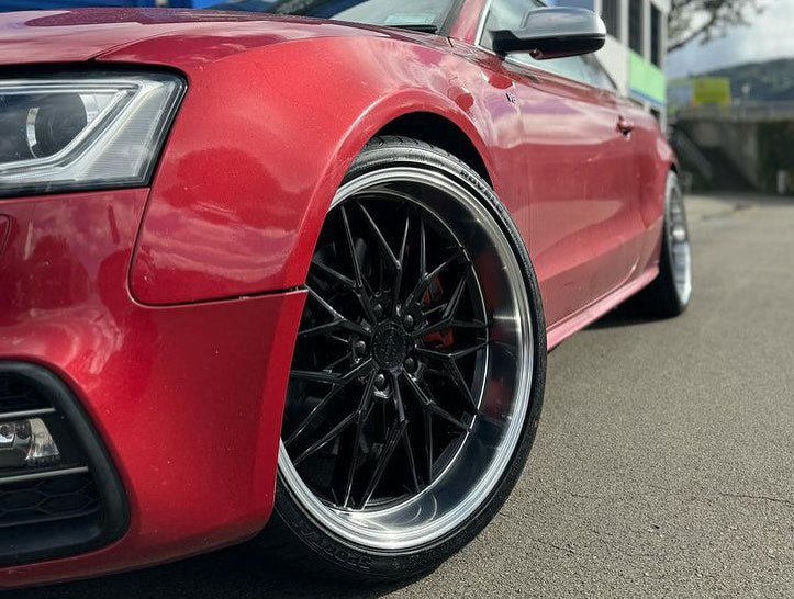 Audi S5 (2009) on Covert CV7