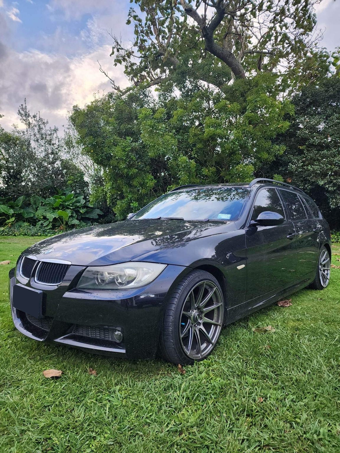 BMW 320i (2006) on BGW Circuit