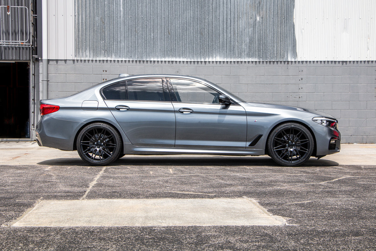 BMW 520I (2018) on Covert CV8
