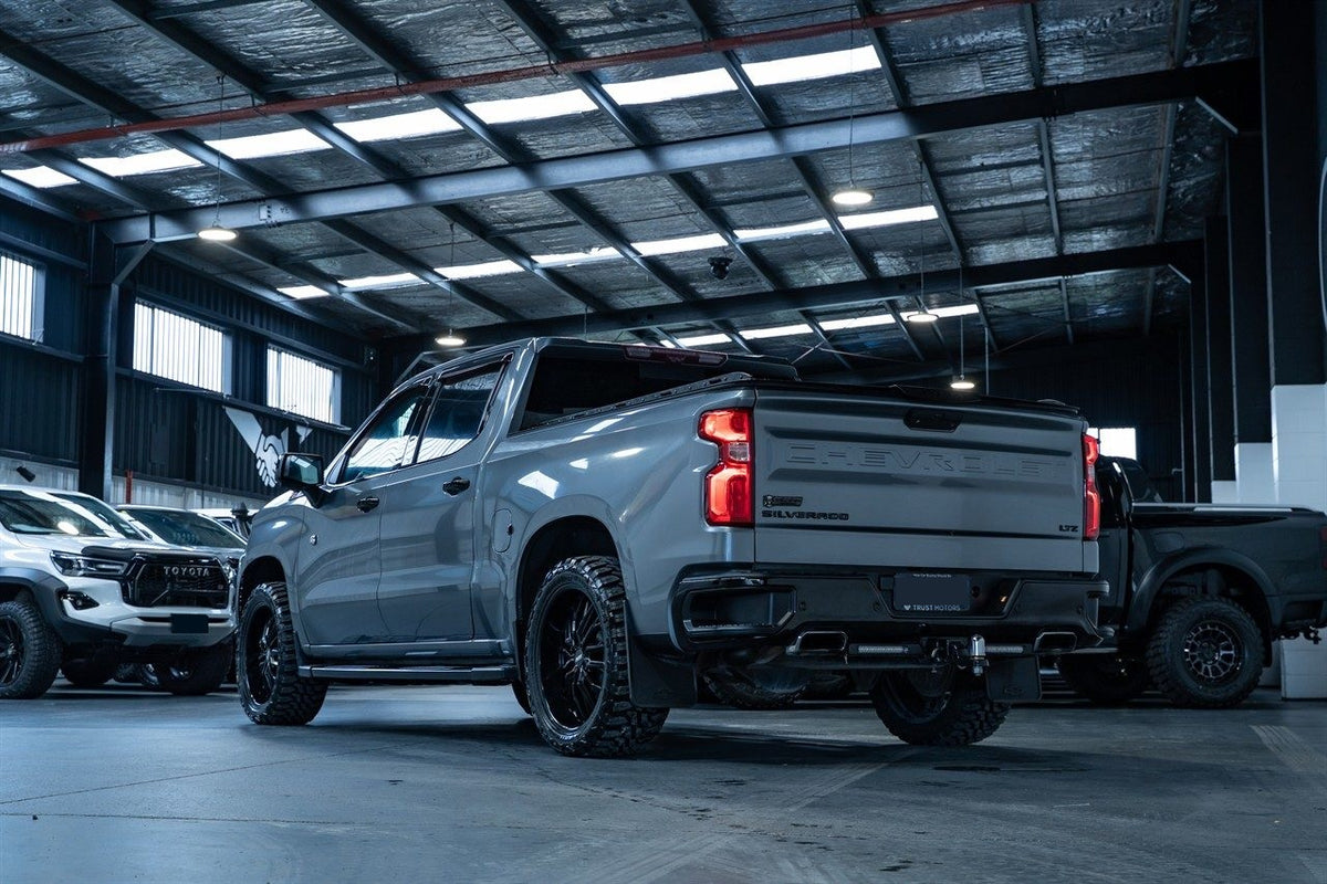 Chevrolet Silverado 1500 (2022) on BGW Insurgent
