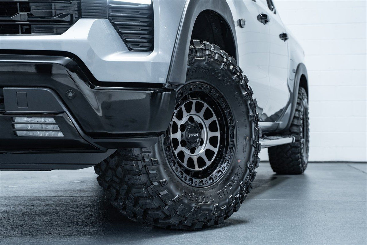 Chevrolet Silverado (2023) on ROH Assault