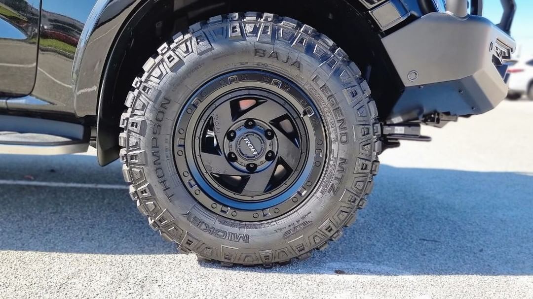 Ford Ranger on ROH Vulcan