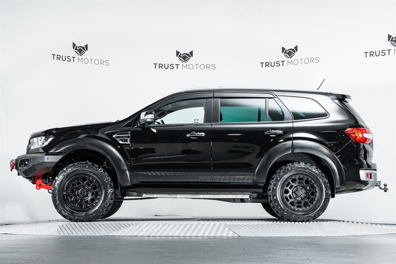 Ford Everest (2020) on Covert RTO5