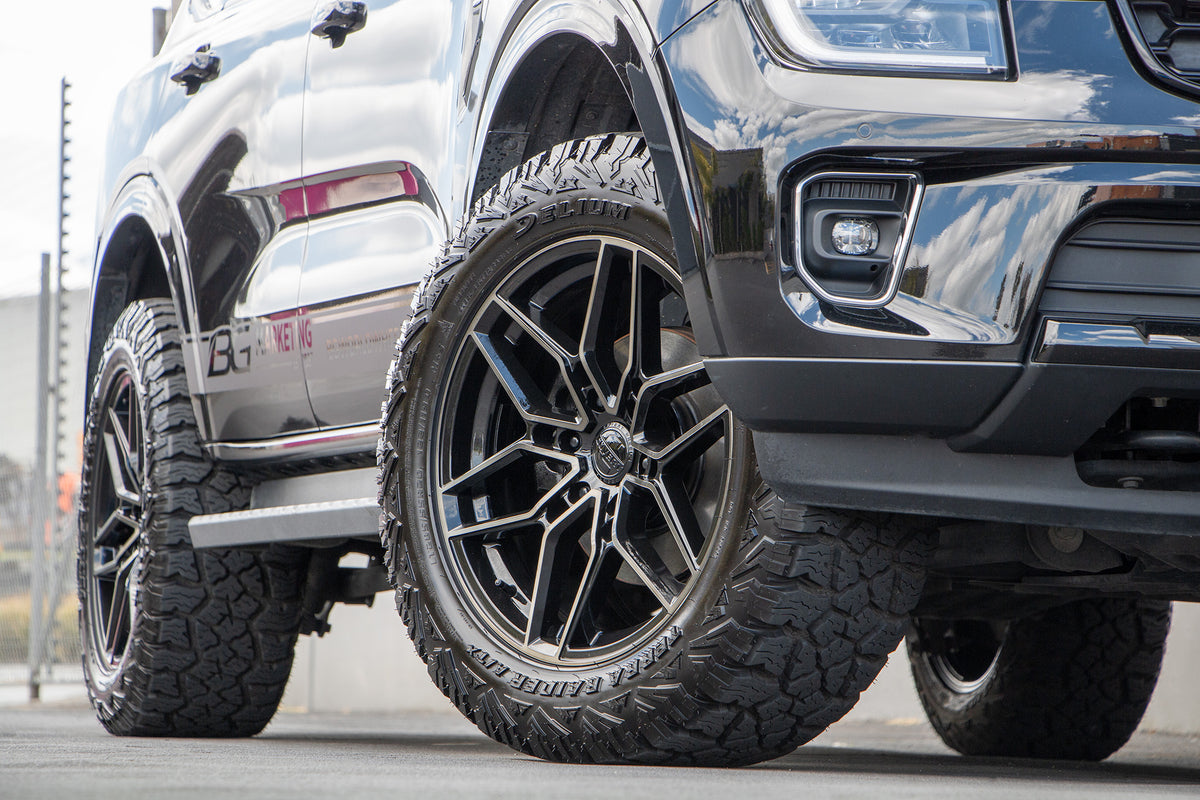 Ford Everest (2024) on Covert RV5