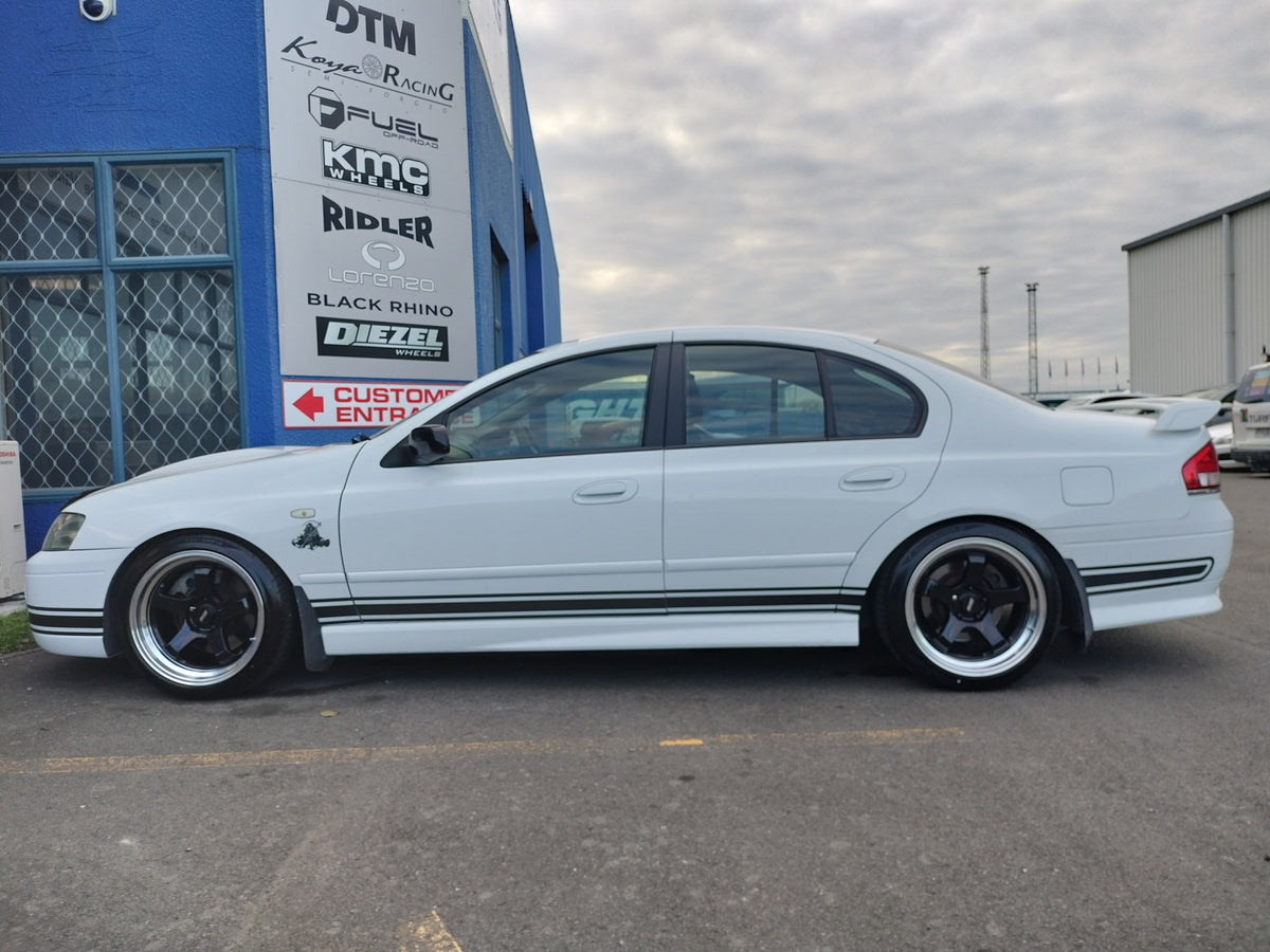 Ford Falcon BF2 XR8 (2007) on BGW Ebisu