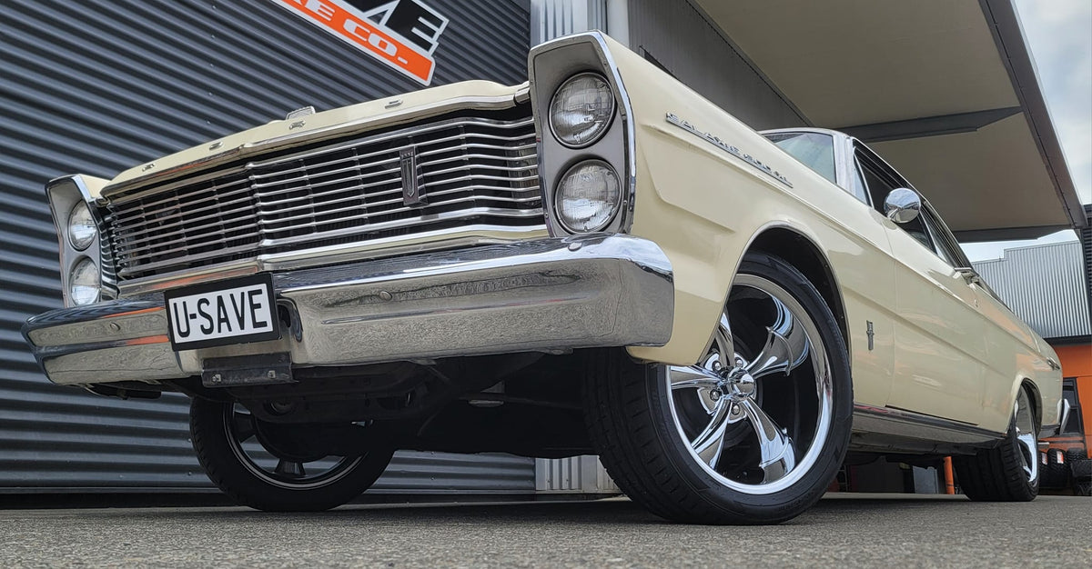 Ford Galaxie 500 (1965) on Ridler R695