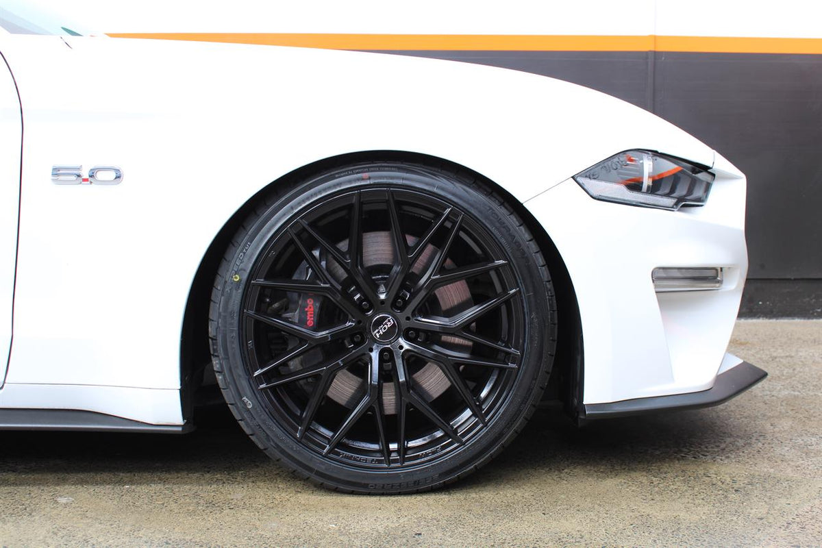 Ford Mustang GT (2018) on ROH RF4
