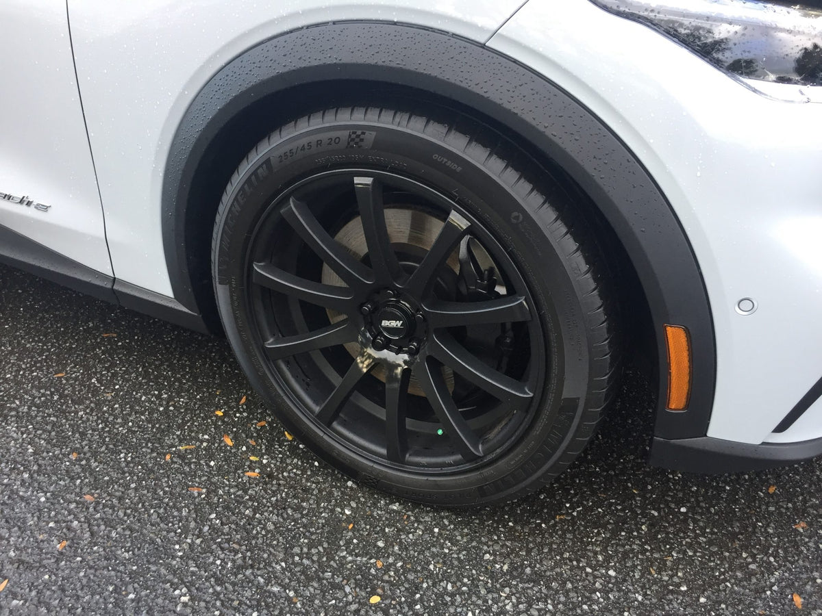 Ford Mustang Mach E (2023) on BGW Pursuit