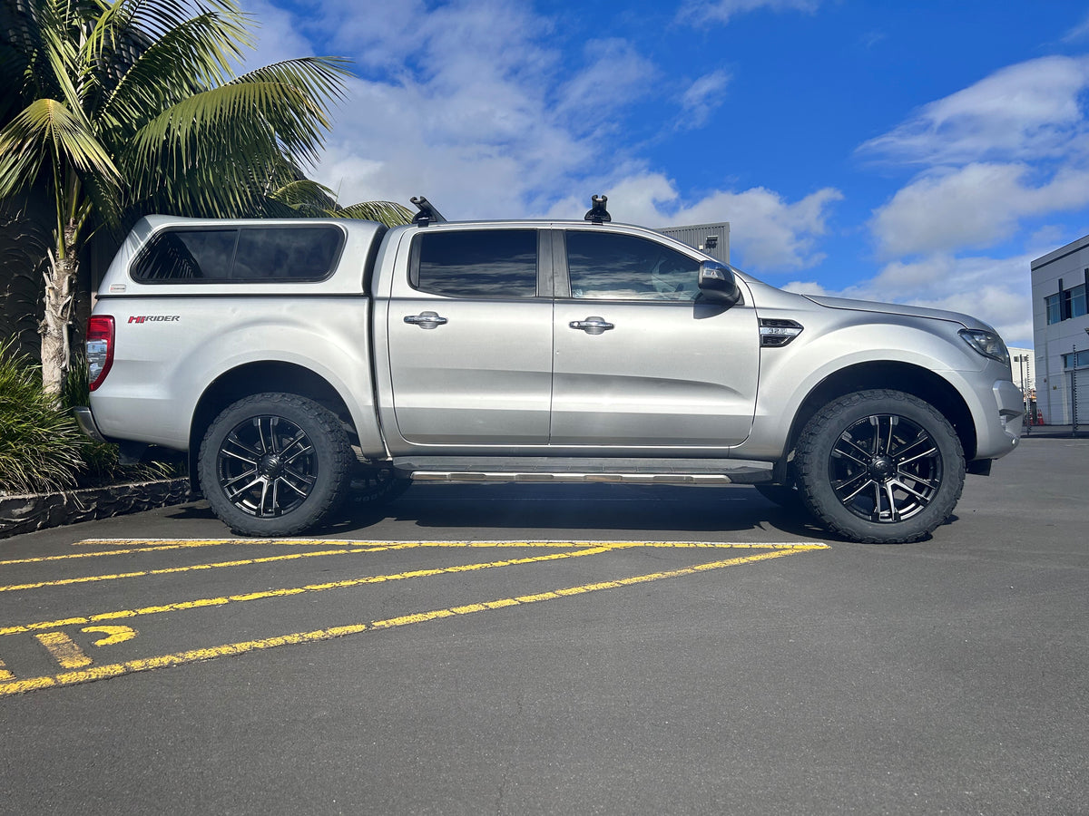 Ford Ranger (2018) on Covert RV4