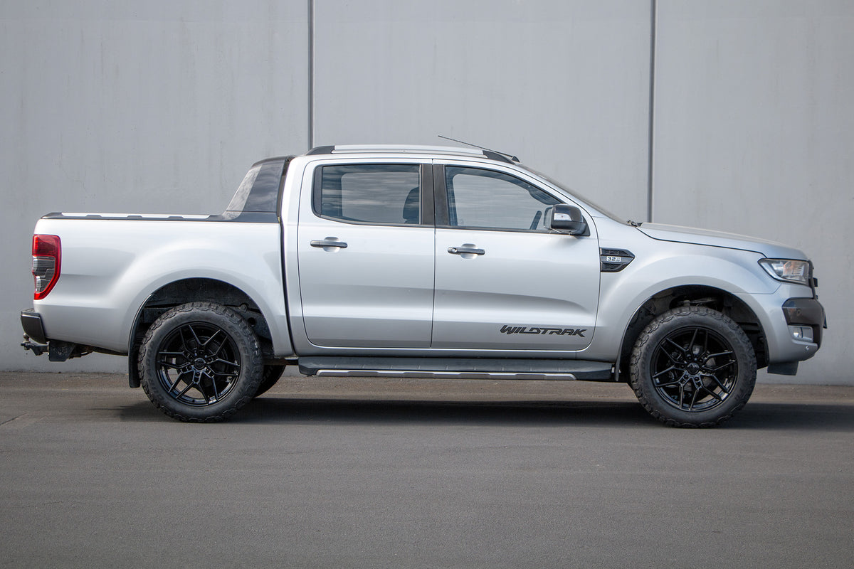 Ford Ranger (2018) on Covert RV5