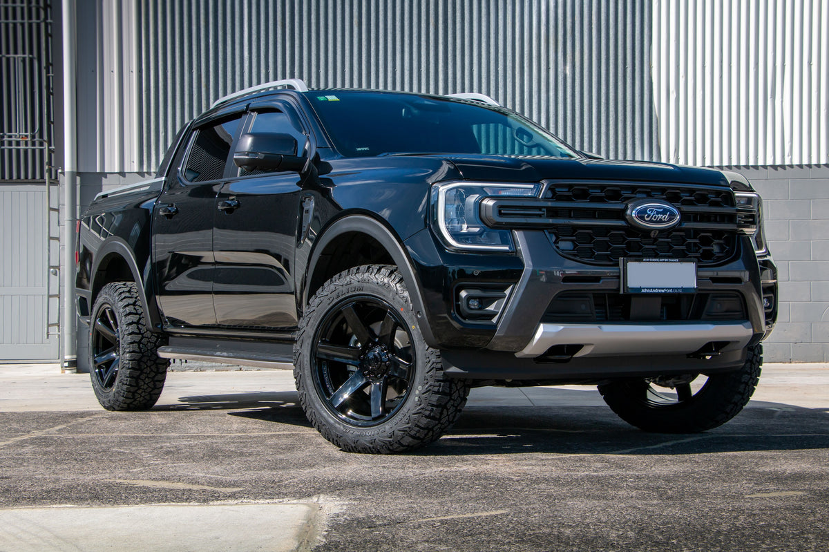 Ford Ranger (2023) on BGW Beast