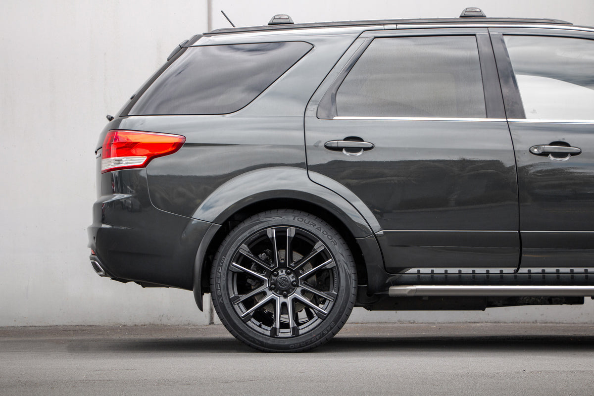 Ford Territory on Covert RV4