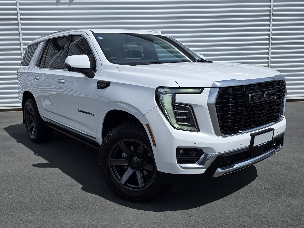 GMC Yukon (2025) on BGW Beast