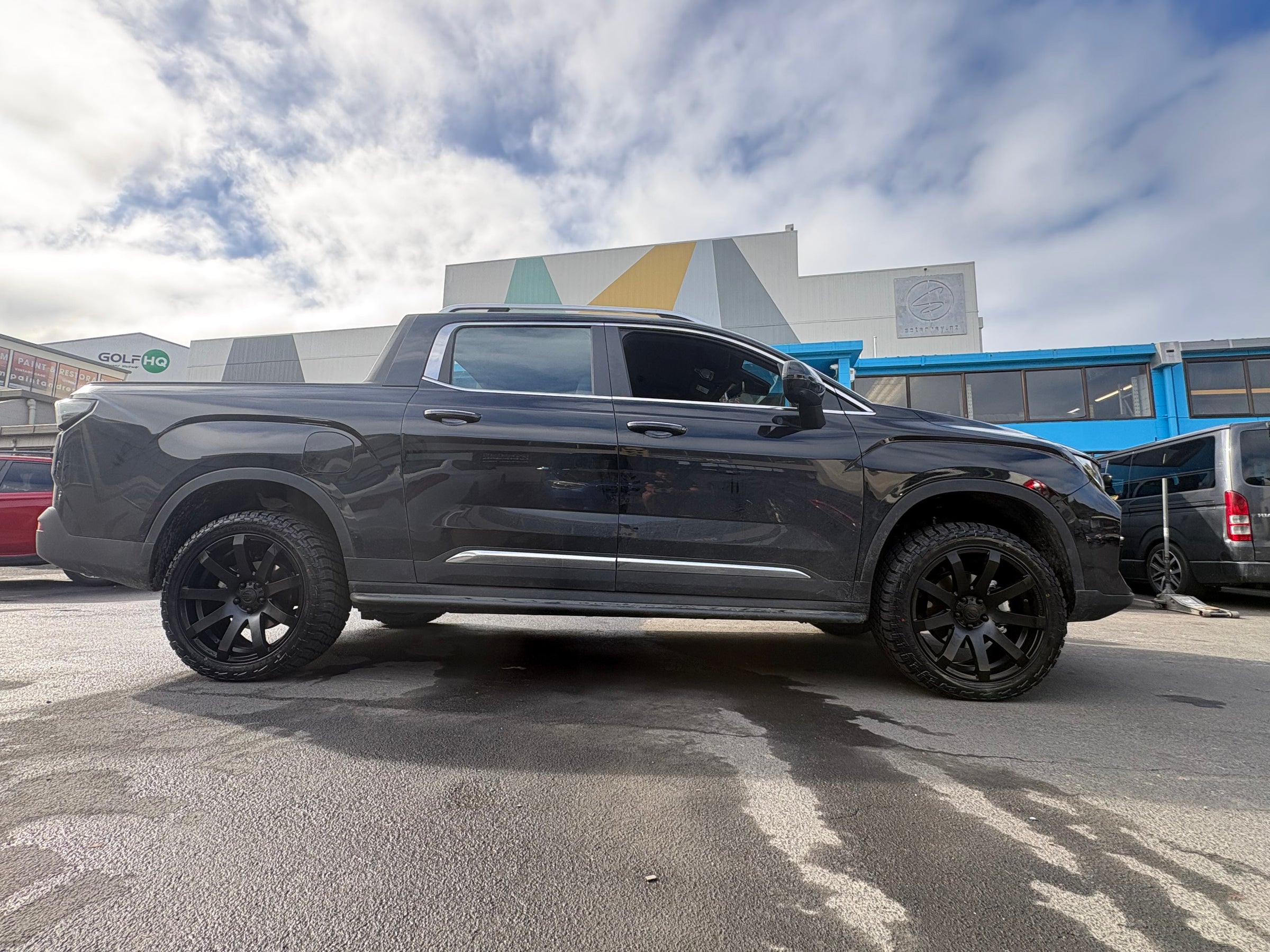 Geely Riddara (2026) on Covert RV3