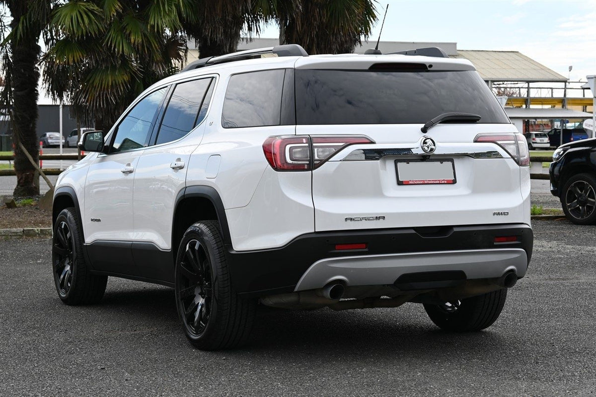 Holden Acadia (2019) on Covert RV3