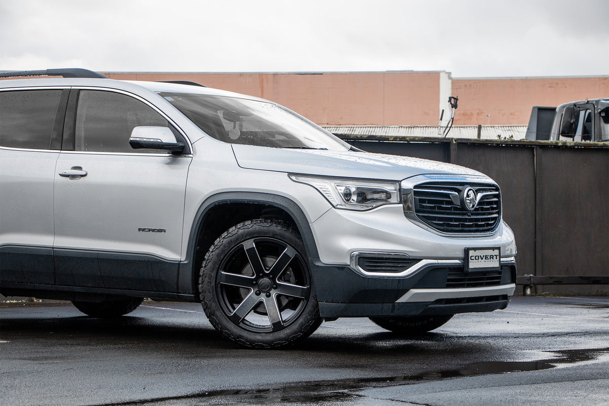 Holden Acadia (2020) on Covert RV6