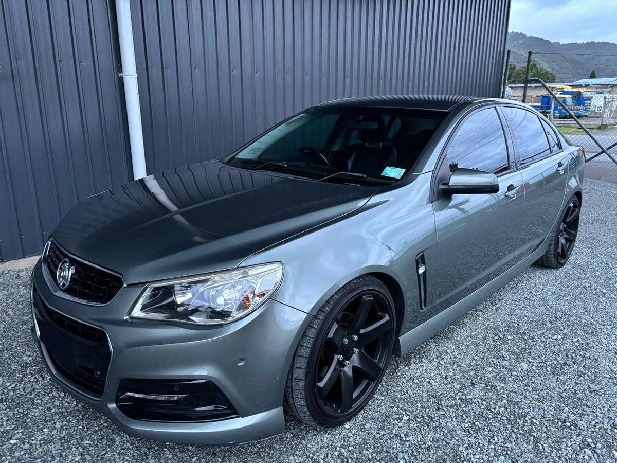 Holden Commodore VF (2014) on BGW Beast