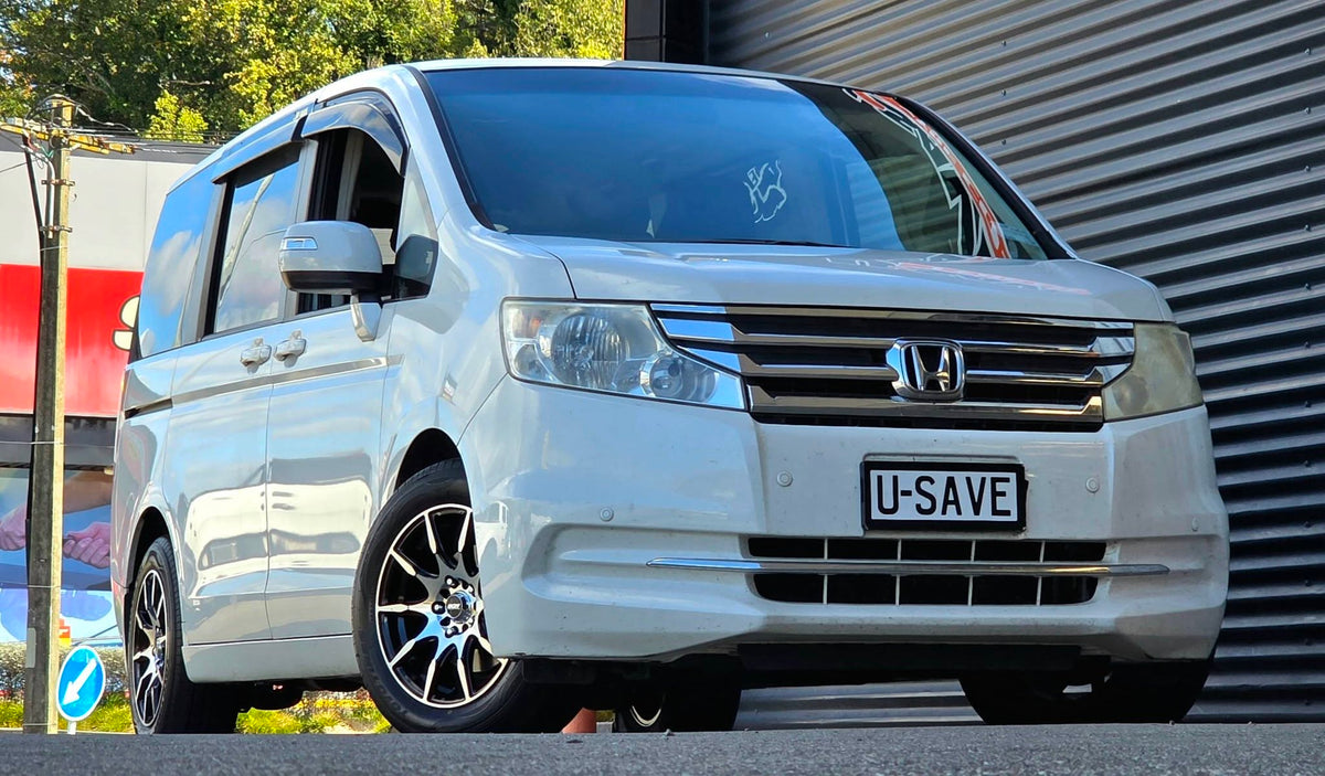 Honda Stepwgn (2013) on BGW Ratchet