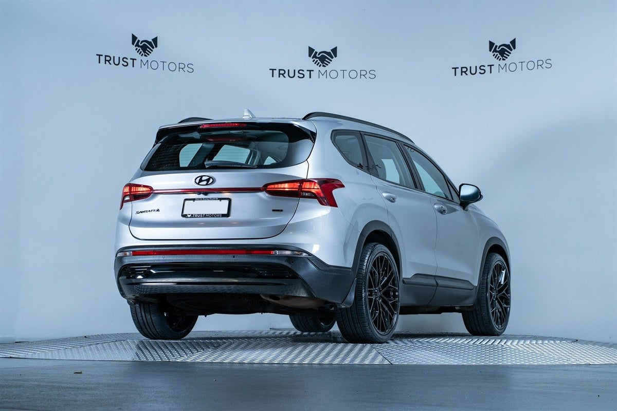 Hyundai Santa Fe (2021) on BGW Modena
