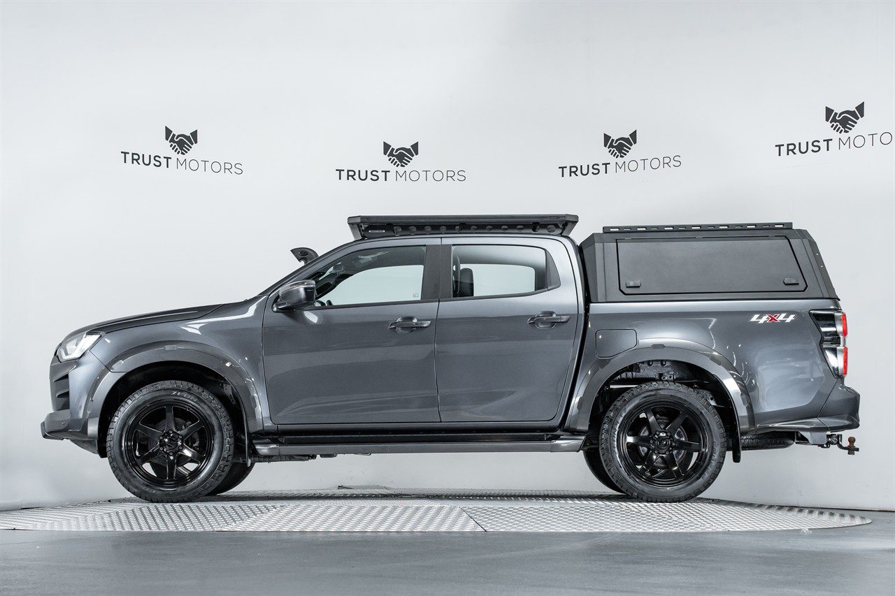 Isuzu D-Max (2021) on BGW Escobar