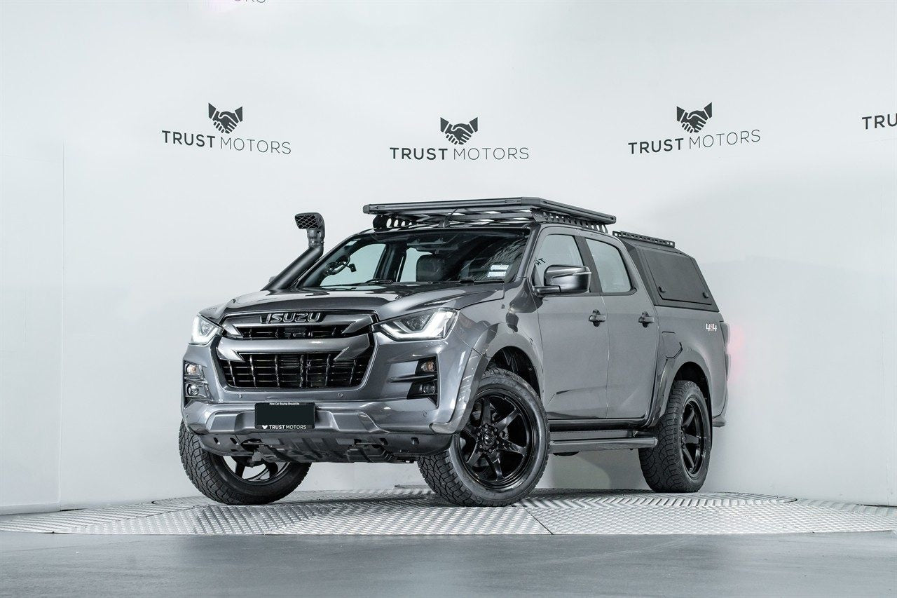 Isuzu D-Max (2021) on BGW Escobar