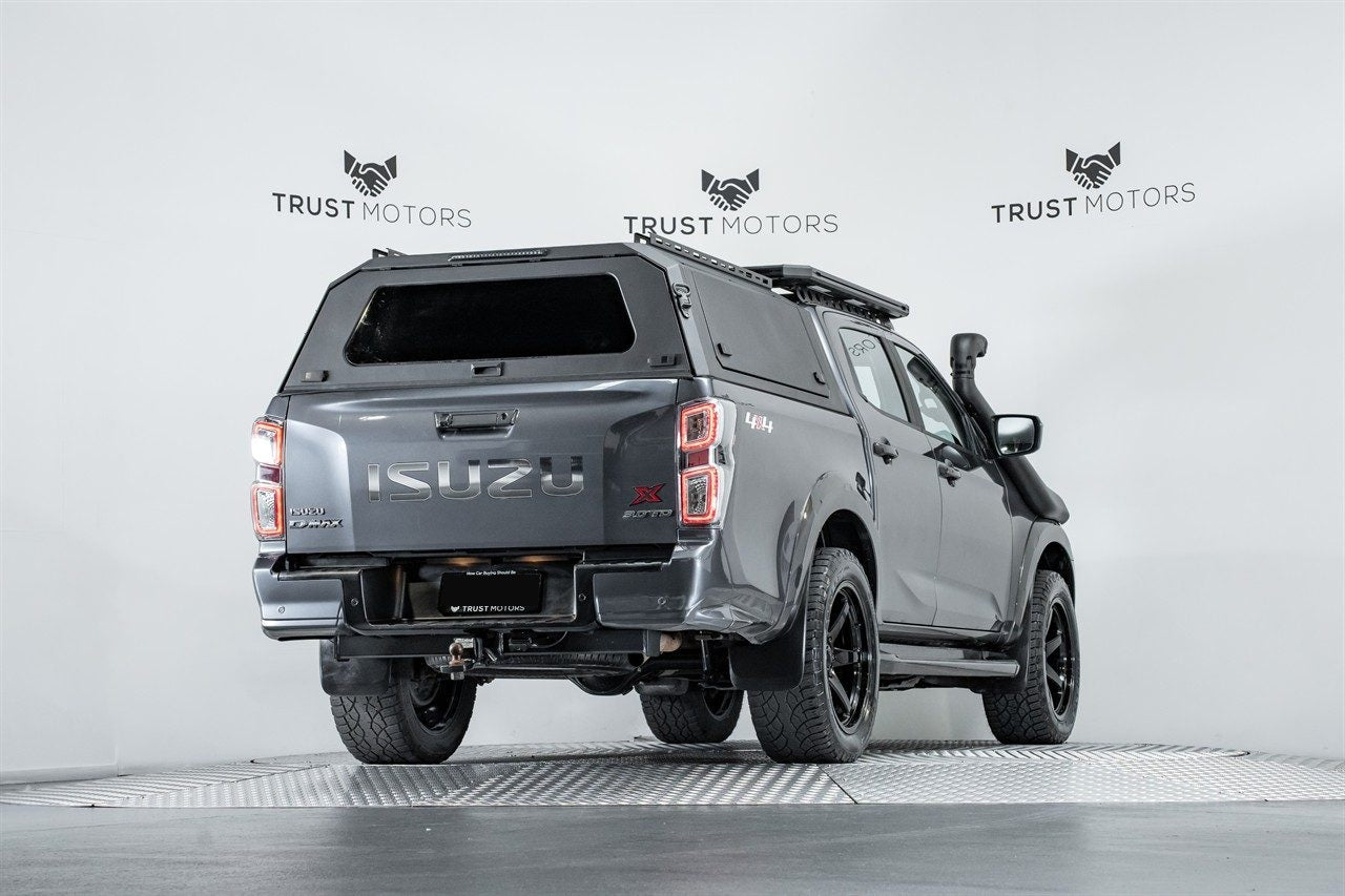 Isuzu D-Max (2021) on BGW Escobar