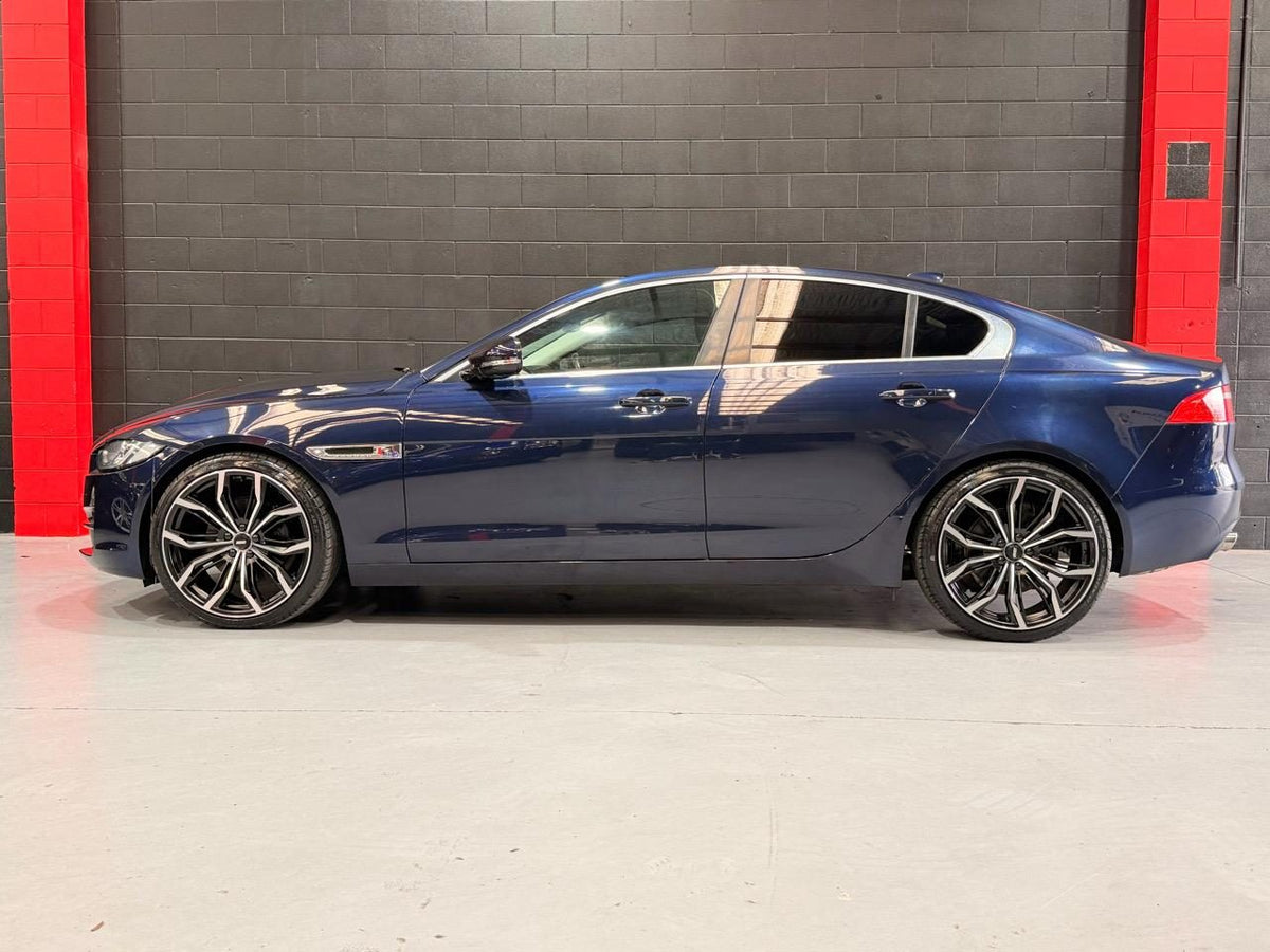 Jaguar XE (2017) on BGW Black Widow