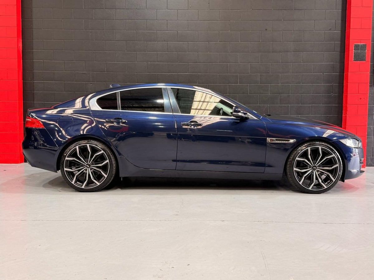 Jaguar XE (2017) on BGW Black Widow