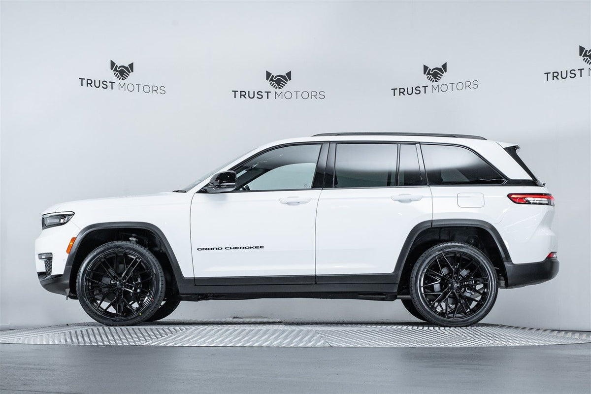 Jeep Grand Cherokee (2023) on BGW Prost