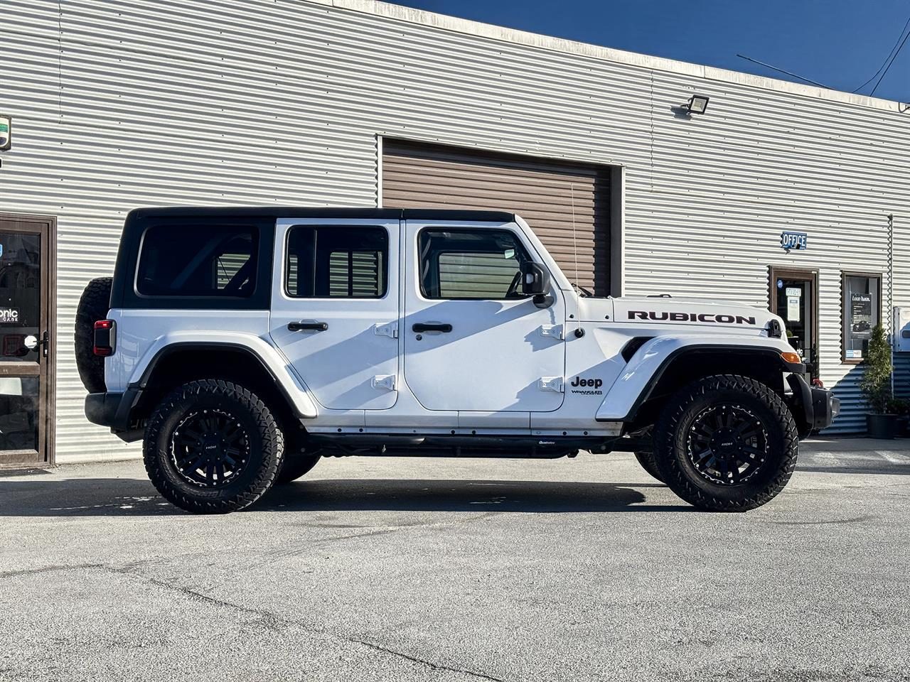 Jeep Wrangler (2020) on ROH Vapour