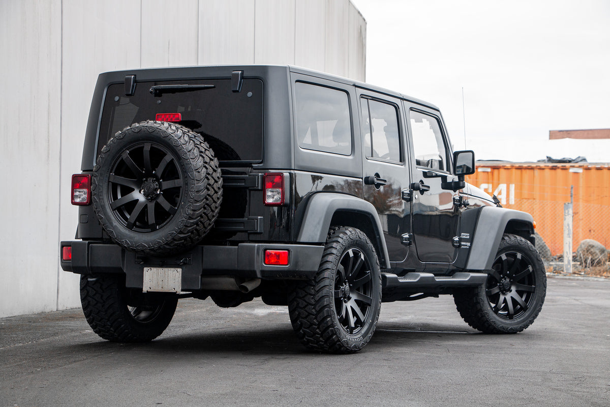 Jeep Wrangler (2015) on Covert RV3