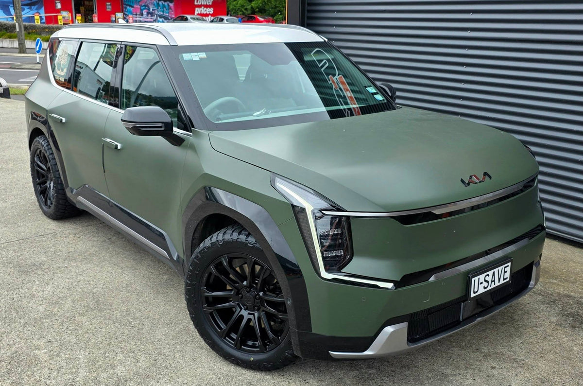 Kia EV9 (2025) on Covert RV4