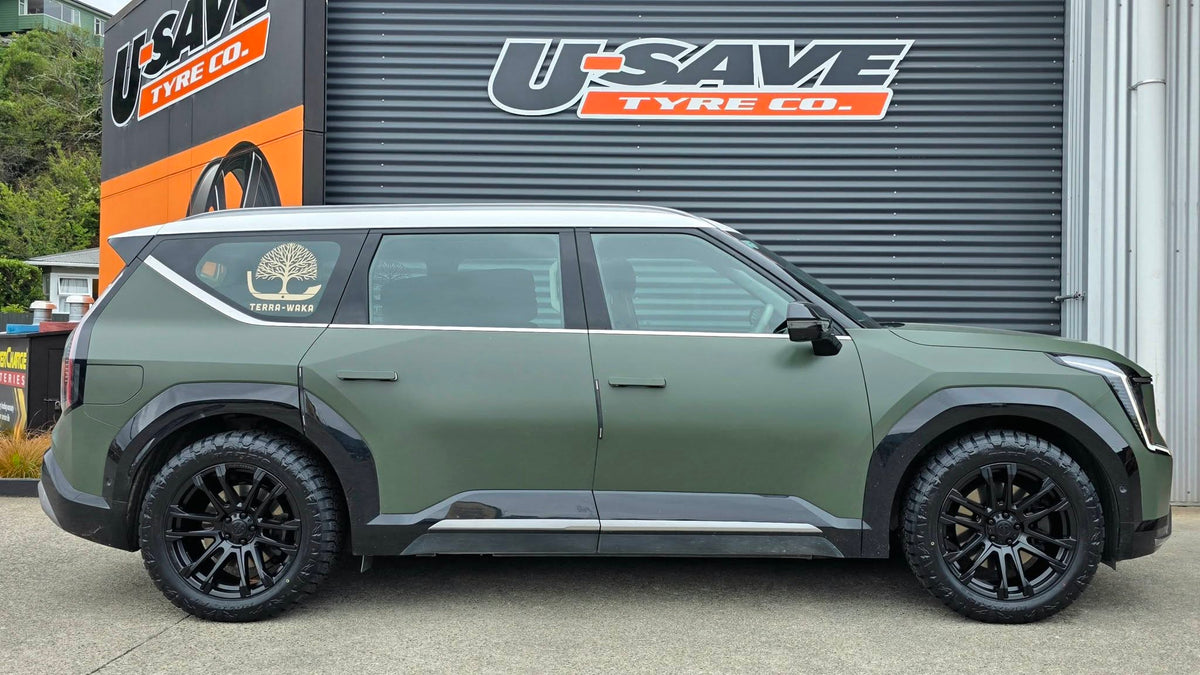 Kia EV9 (2025) on Covert RV4