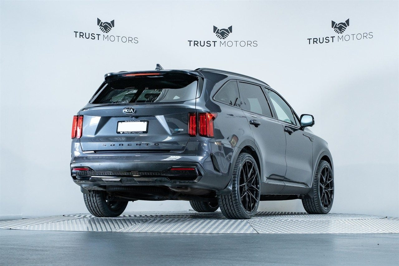 Kia Sorento (2021) on BGW Toretto