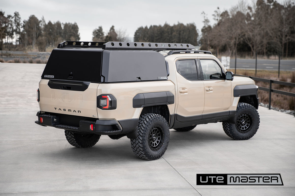 Kia Tasman X-Pro (2025) on ROH Assault