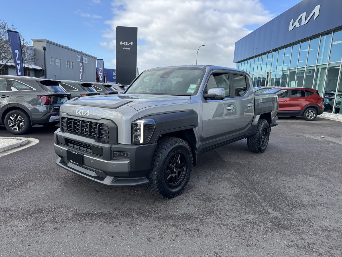 Kia Tasman (2025) on ROH Hammer