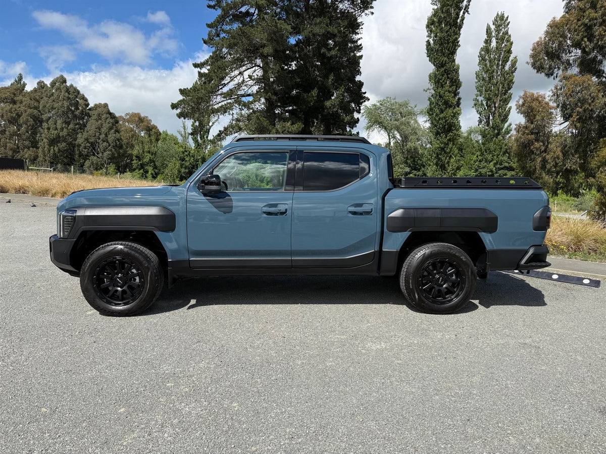 Kia Tasman (2025) on ROH Onyx