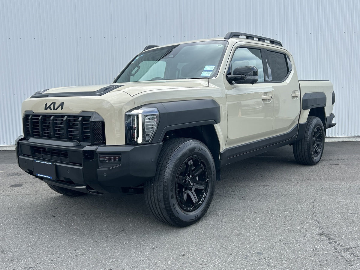 Kia Tasman (2025) on ROH Rock 6