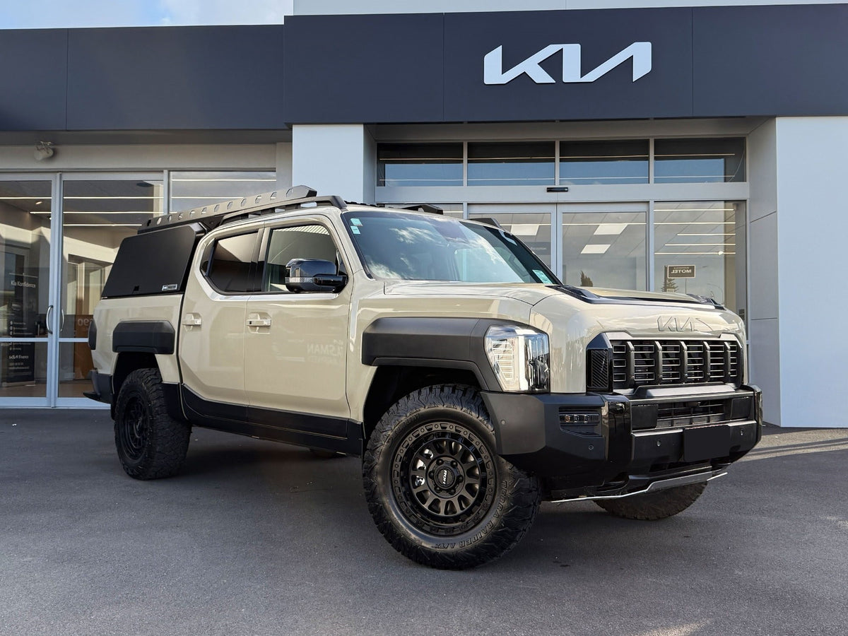 Kia Tasman X-Pro (2025) on ROH Assault