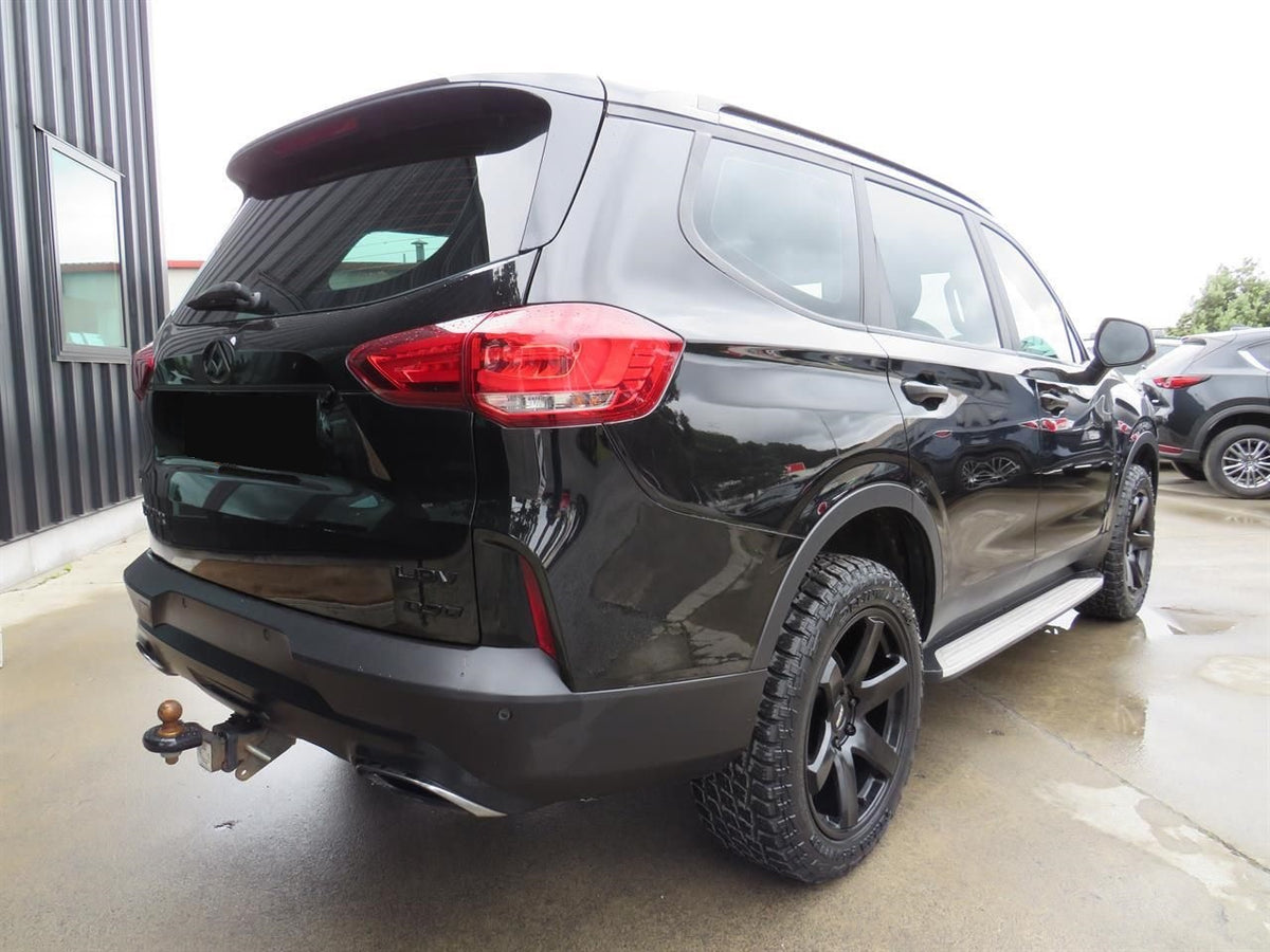 LDV D90 (2018) on BGW Beast