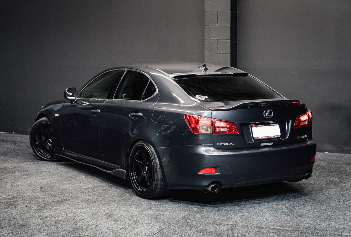 Lexus IS350 (2005) on BGW DC Five