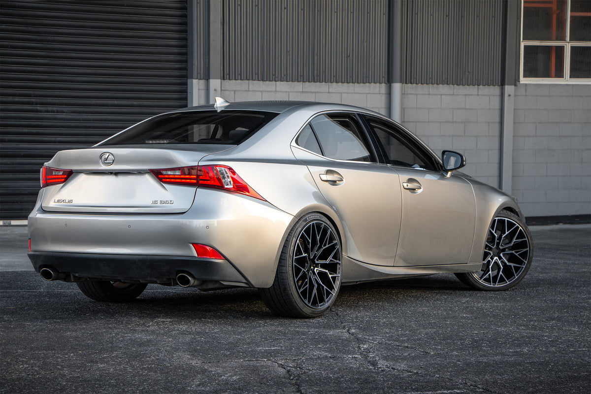 Lexus IS350 (2014) on BGW Venom