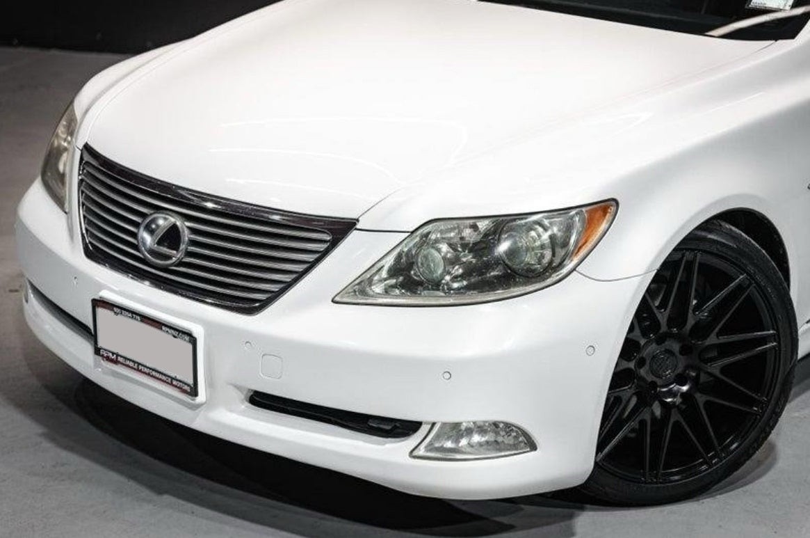 Lexus LS460 (2006) on Covert CV8